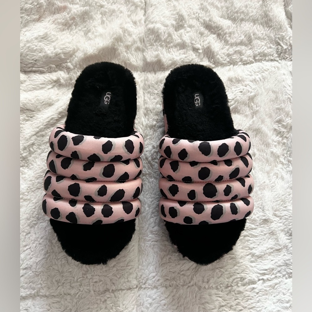 UGG Women's Puft Slide Sandals